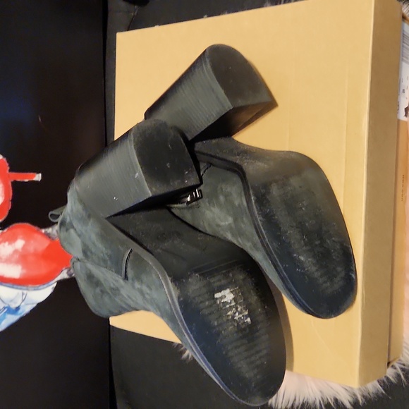 UGG Pixeley Boot sz 8 - Picture 3 of 4